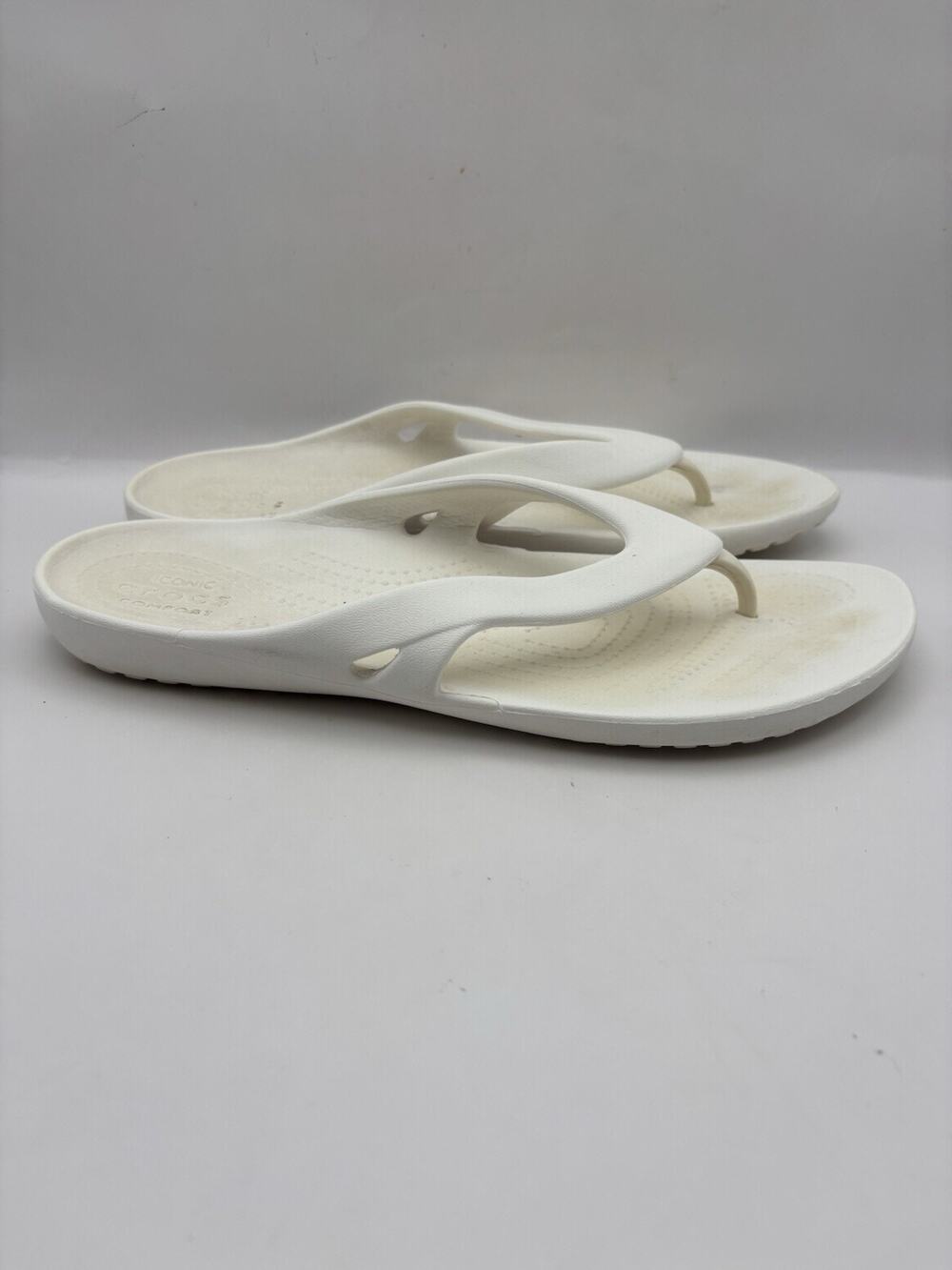 Crocs Kadee II White Rubber Flip Flops Women Size 9